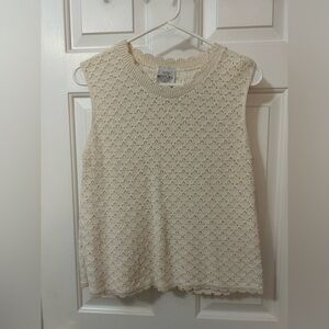 Vintage Bentley Off White/Cream Knit Scalloped Sleeveless Top, Women’s Size M